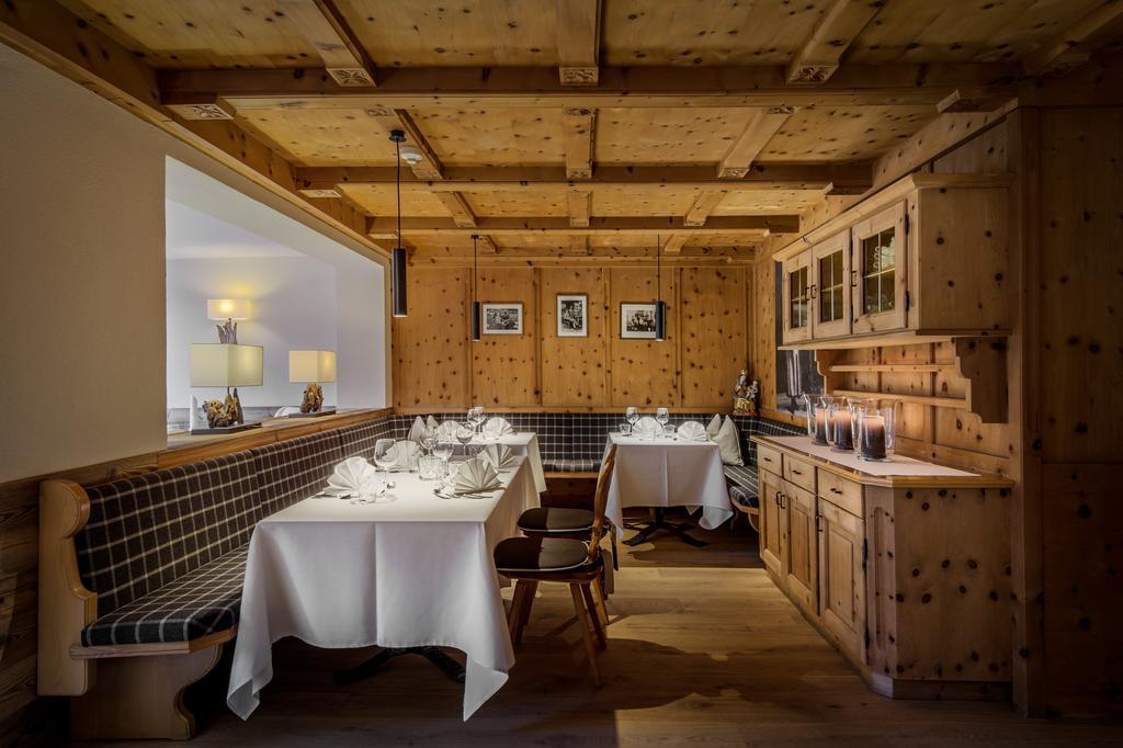 Hotel Des Alpes ラ・ヴィッラ エクステリア 写真