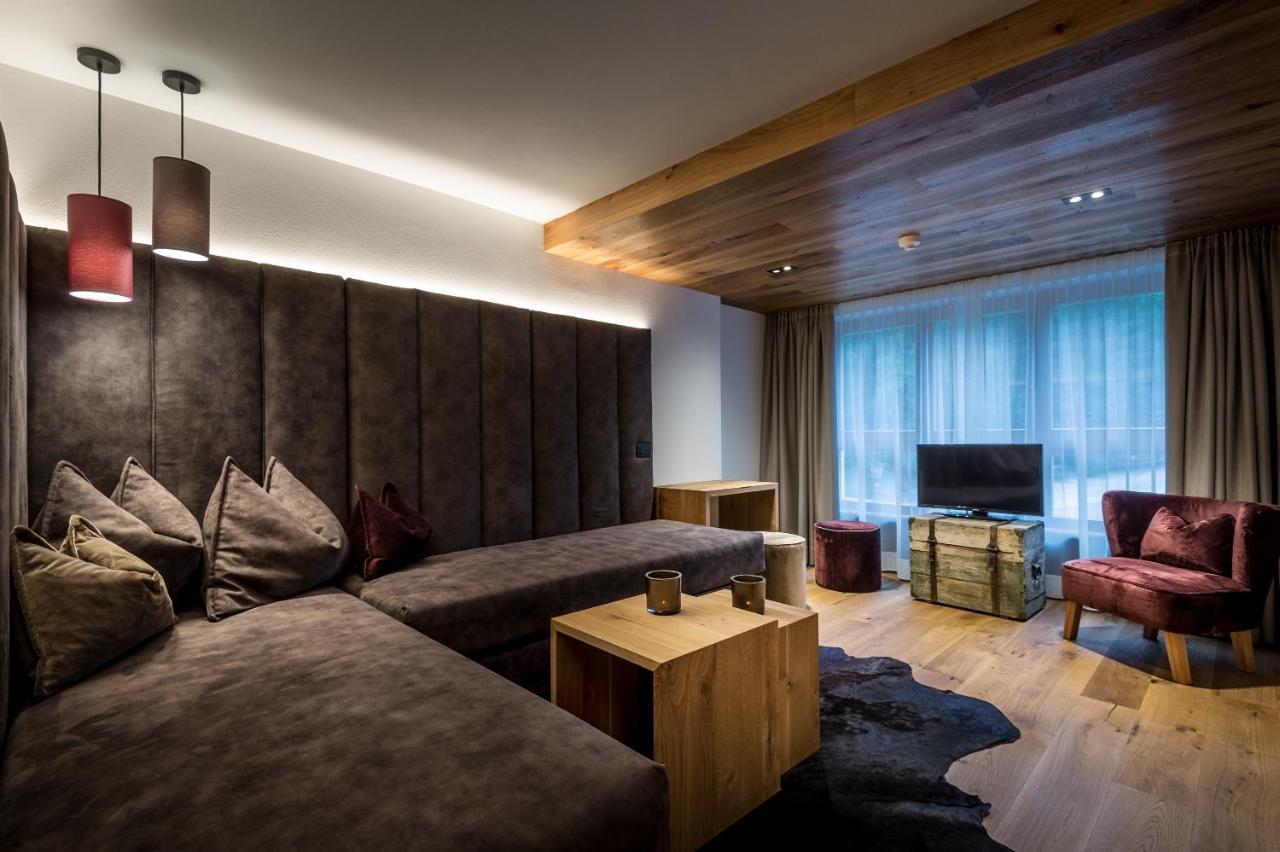 Hotel Des Alpes ラ・ヴィッラ エクステリア 写真