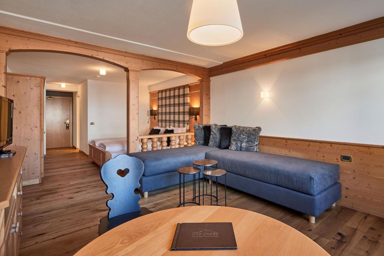 Hotel Des Alpes ラ・ヴィッラ エクステリア 写真